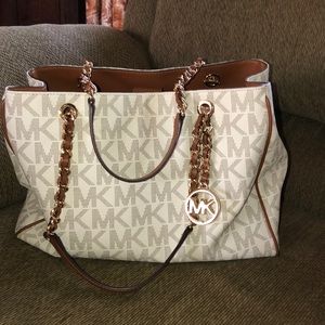 Michael Kors Bag